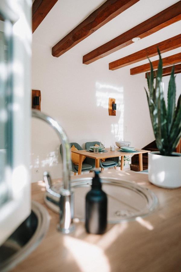 Appartement Residenz Bella Italia - Charmante Unterkunft Im Herzen Von Wuerzburg Mit Balkon, Terrasse Und Parkplatz Im Innenhof! 外观 照片