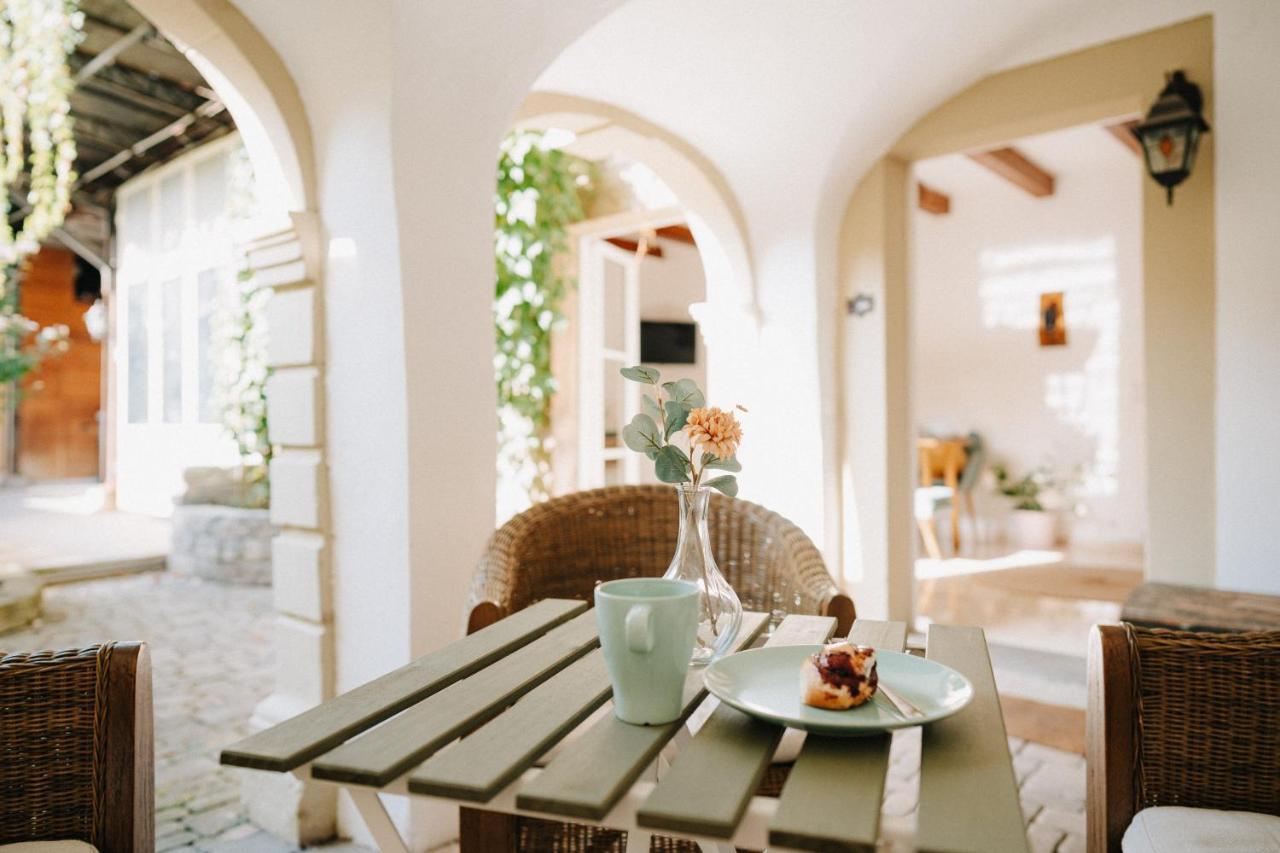 Appartement Residenz Bella Italia - Charmante Unterkunft Im Herzen Von Wuerzburg Mit Balkon, Terrasse Und Parkplatz Im Innenhof! 外观 照片